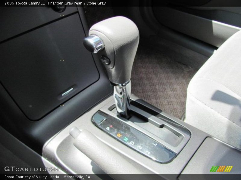 Phantom Gray Pearl / Stone Gray 2006 Toyota Camry LE