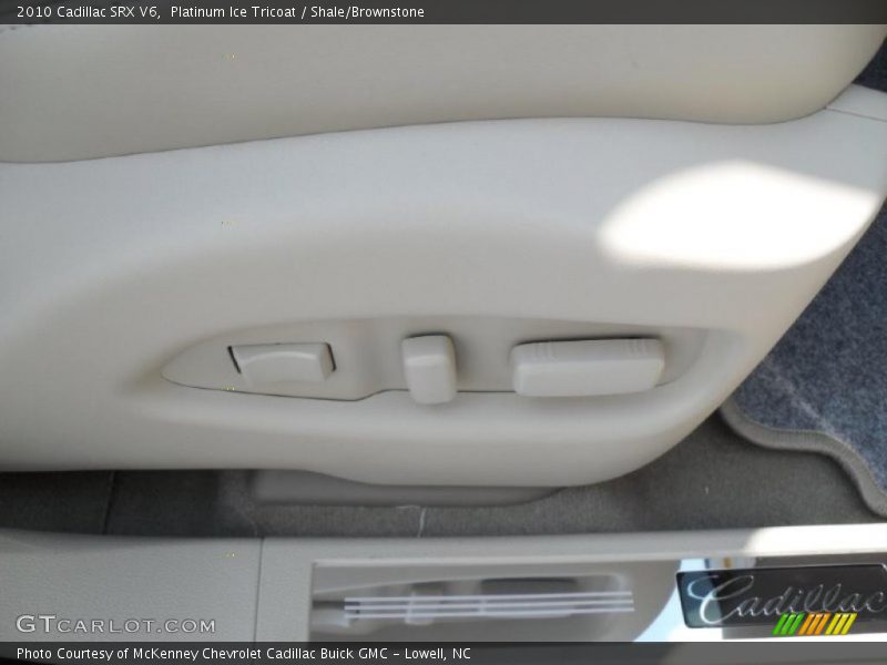 Platinum Ice Tricoat / Shale/Brownstone 2010 Cadillac SRX V6