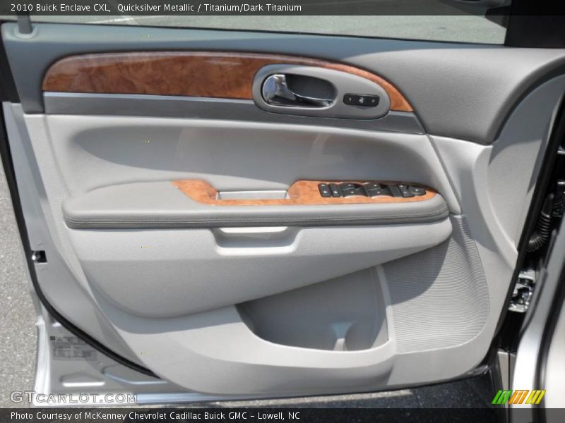 Quicksilver Metallic / Titanium/Dark Titanium 2010 Buick Enclave CXL