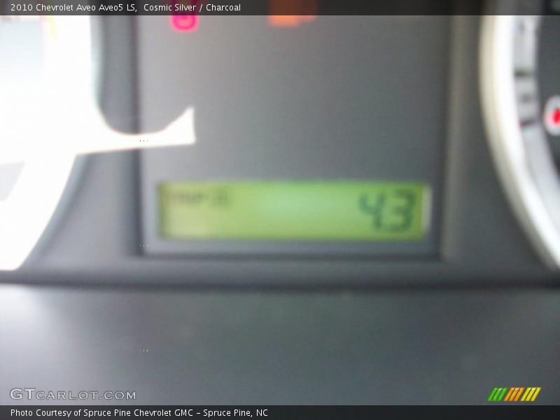 Cosmic Silver / Charcoal 2010 Chevrolet Aveo Aveo5 LS