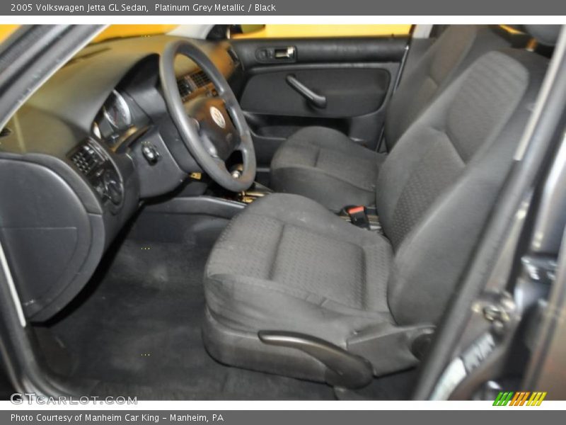 Platinum Grey Metallic / Black 2005 Volkswagen Jetta GL Sedan