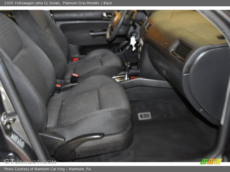 Platinum Grey Metallic / Black 2005 Volkswagen Jetta GL Sedan
