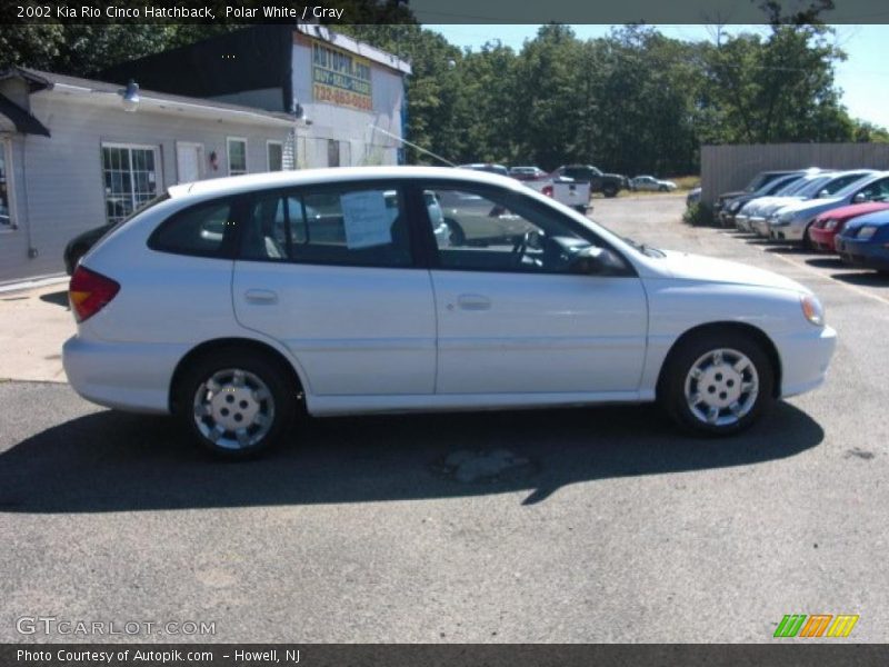 Polar White / Gray 2002 Kia Rio Cinco Hatchback