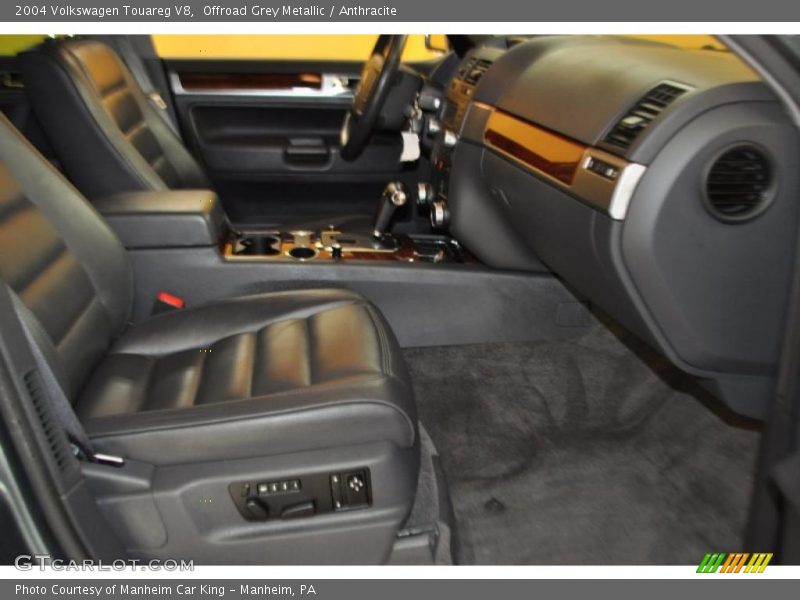 Offroad Grey Metallic / Anthracite 2004 Volkswagen Touareg V8