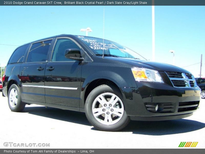 Brilliant Black Crystal Pearl / Dark Slate Gray/Light Shale 2010 Dodge Grand Caravan SXT Crew