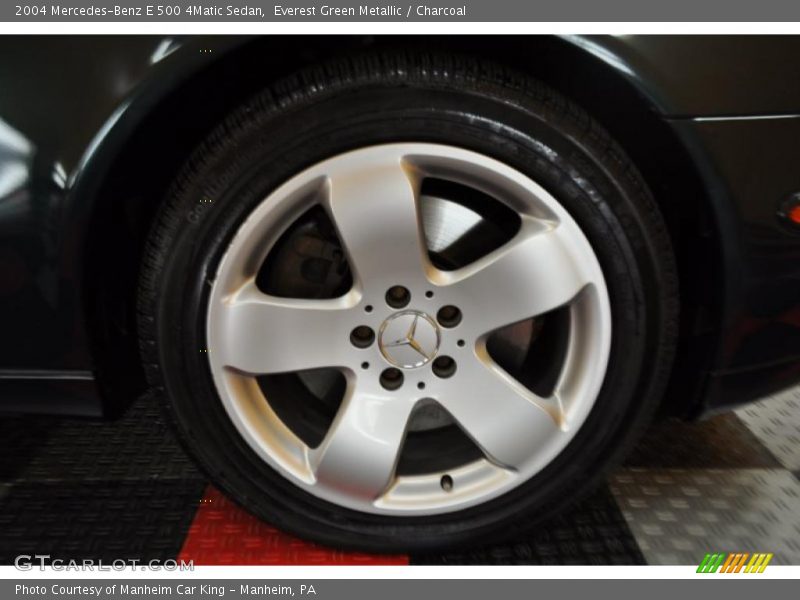 Everest Green Metallic / Charcoal 2004 Mercedes-Benz E 500 4Matic Sedan