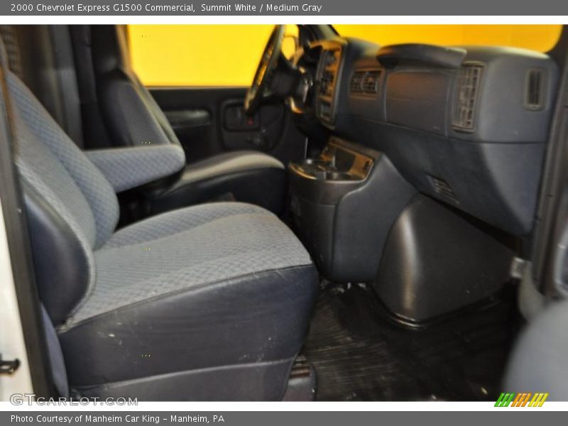 Summit White / Medium Gray 2000 Chevrolet Express G1500 Commercial