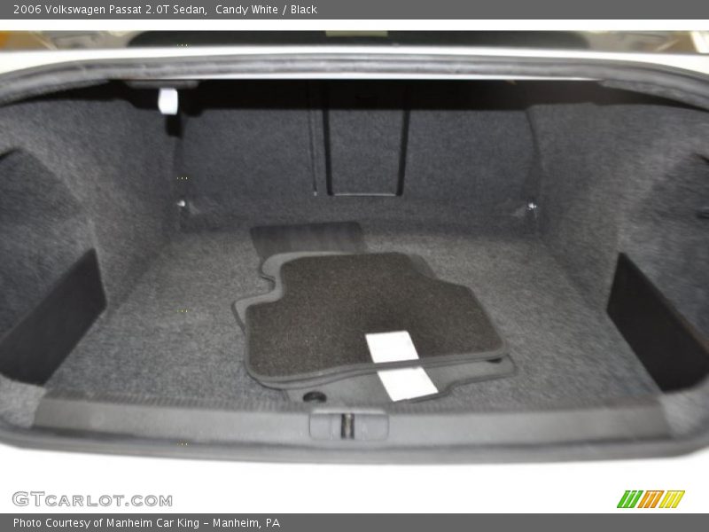 Candy White / Black 2006 Volkswagen Passat 2.0T Sedan
