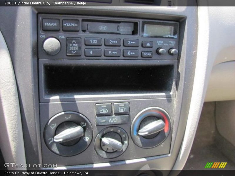 Champagne / Beige 2001 Hyundai Elantra GLS