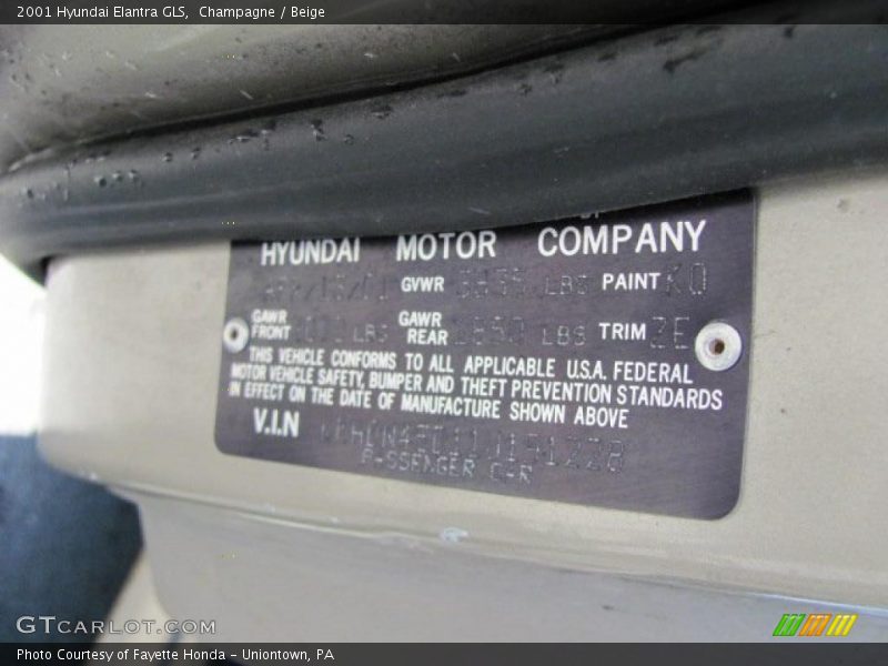 Champagne / Beige 2001 Hyundai Elantra GLS