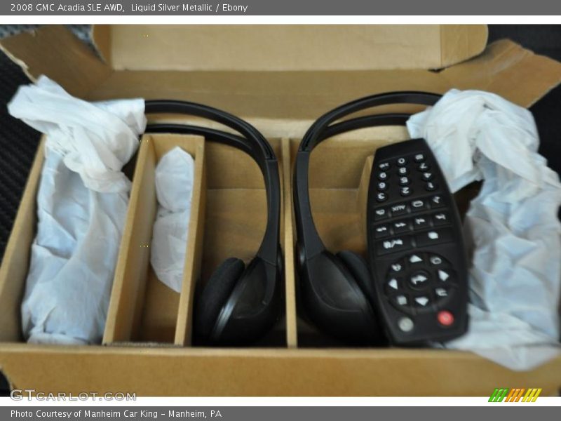Liquid Silver Metallic / Ebony 2008 GMC Acadia SLE AWD