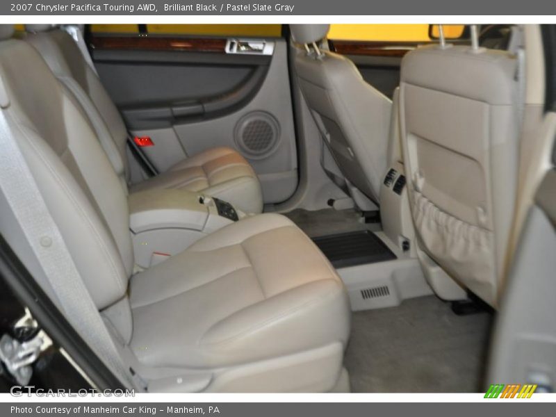 Brilliant Black / Pastel Slate Gray 2007 Chrysler Pacifica Touring AWD