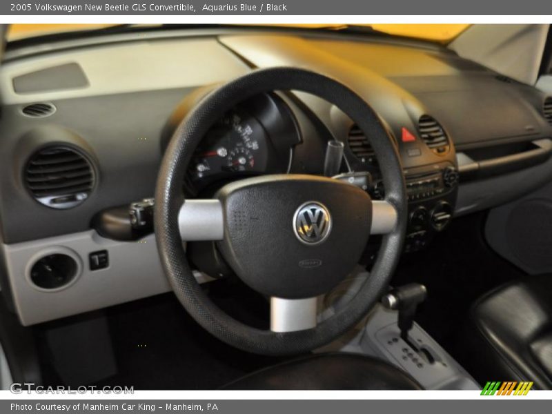 Aquarius Blue / Black 2005 Volkswagen New Beetle GLS Convertible