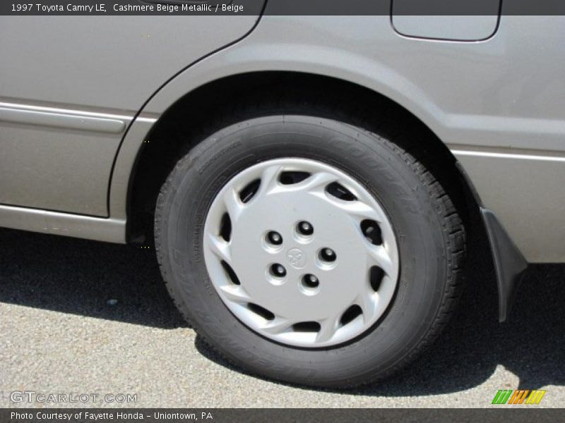 Cashmere Beige Metallic / Beige 1997 Toyota Camry LE