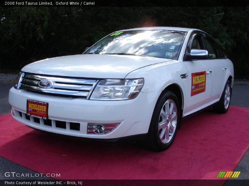 Oxford White / Camel 2008 Ford Taurus Limited