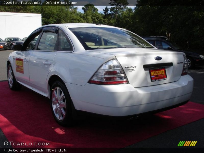 Oxford White / Camel 2008 Ford Taurus Limited