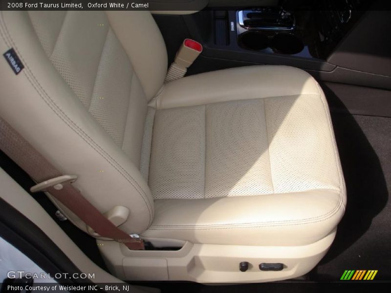 Oxford White / Camel 2008 Ford Taurus Limited