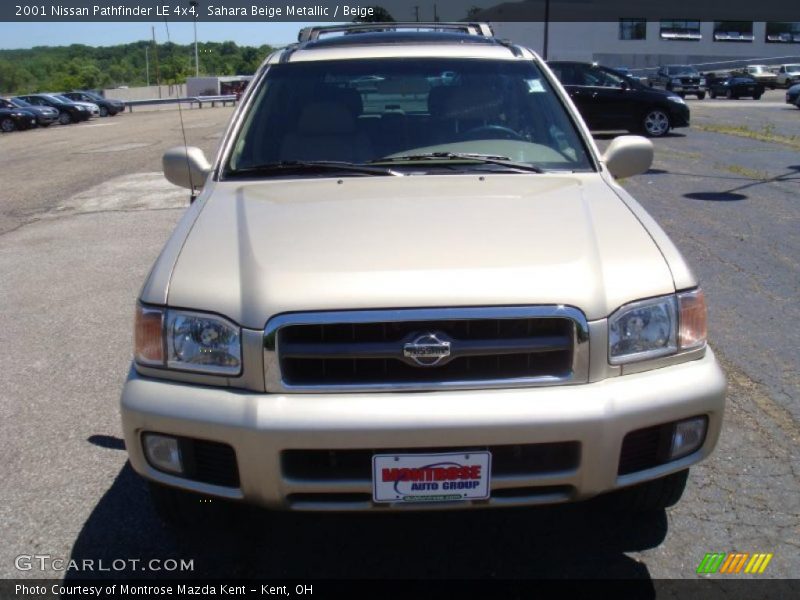 Sahara Beige Metallic / Beige 2001 Nissan Pathfinder LE 4x4