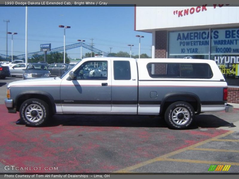 Bright White / Gray 1993 Dodge Dakota LE Extended Cab