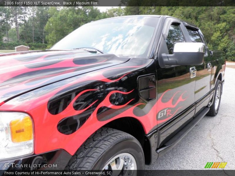 Black / Medium Flint 2006 Ford F150 XLT SuperCrew