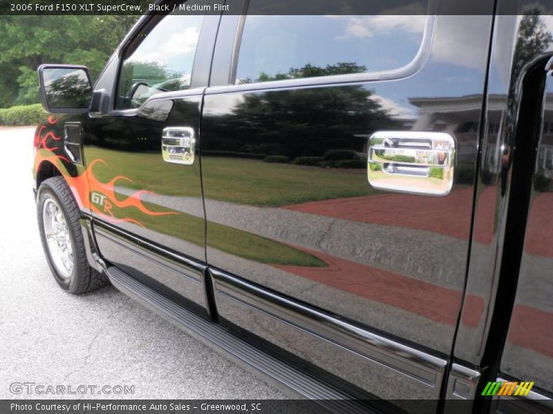 Black / Medium Flint 2006 Ford F150 XLT SuperCrew