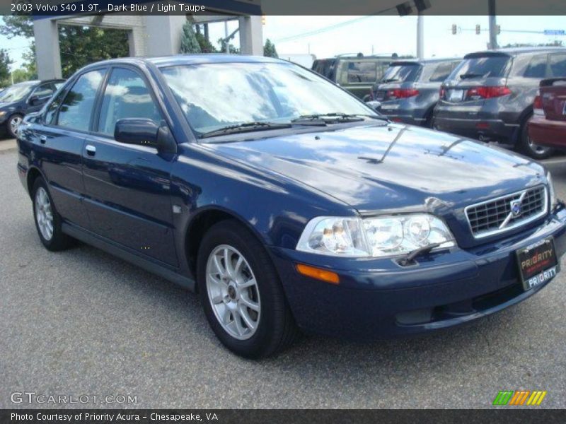 Dark Blue / Light Taupe 2003 Volvo S40 1.9T