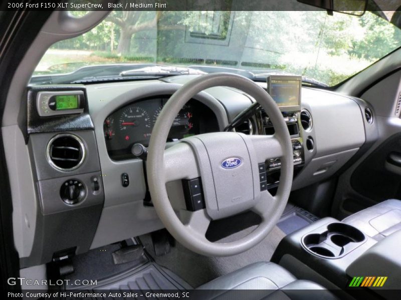 Black / Medium Flint 2006 Ford F150 XLT SuperCrew