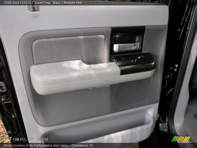 Black / Medium Flint 2006 Ford F150 XLT SuperCrew