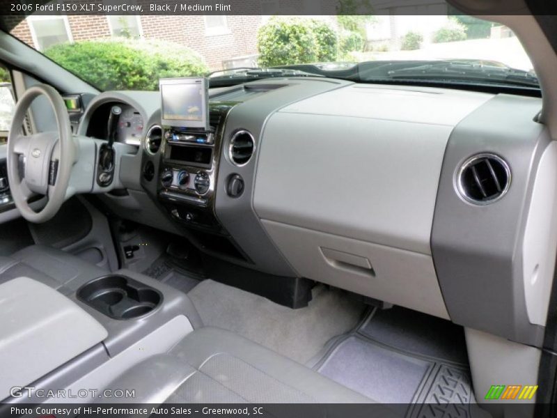 Black / Medium Flint 2006 Ford F150 XLT SuperCrew