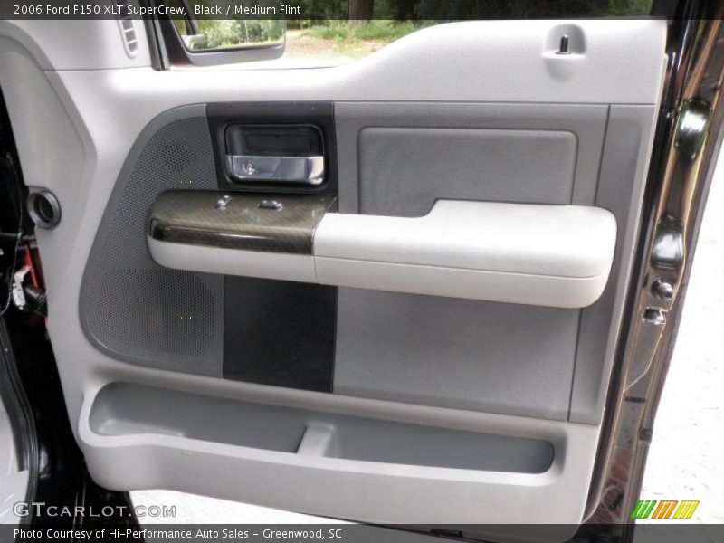 Black / Medium Flint 2006 Ford F150 XLT SuperCrew