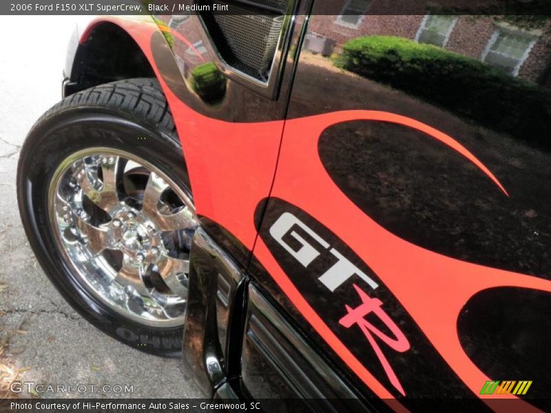 Black / Medium Flint 2006 Ford F150 XLT SuperCrew