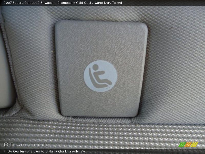 Champagne Gold Opal / Warm Ivory Tweed 2007 Subaru Outback 2.5i Wagon