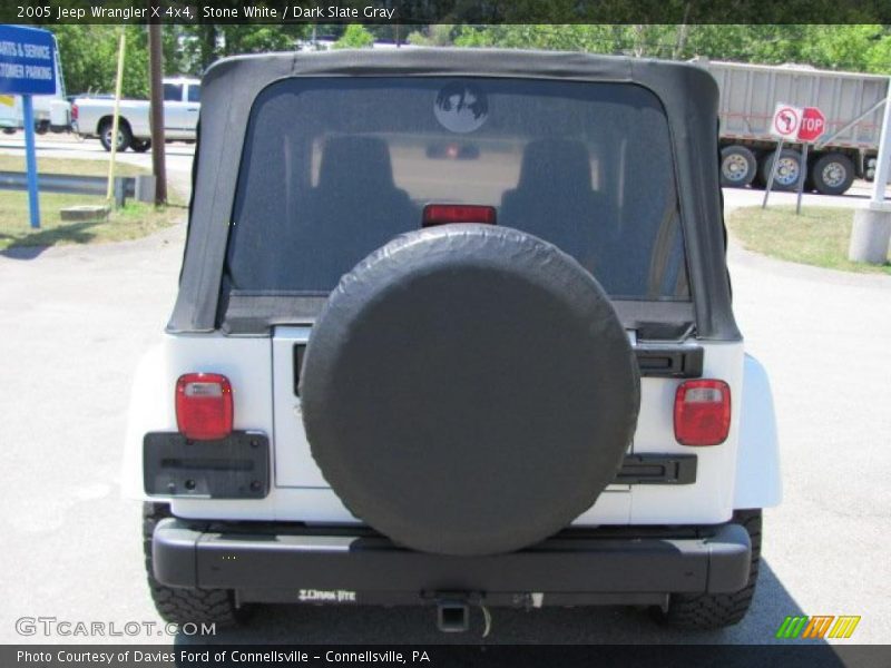 Stone White / Dark Slate Gray 2005 Jeep Wrangler X 4x4