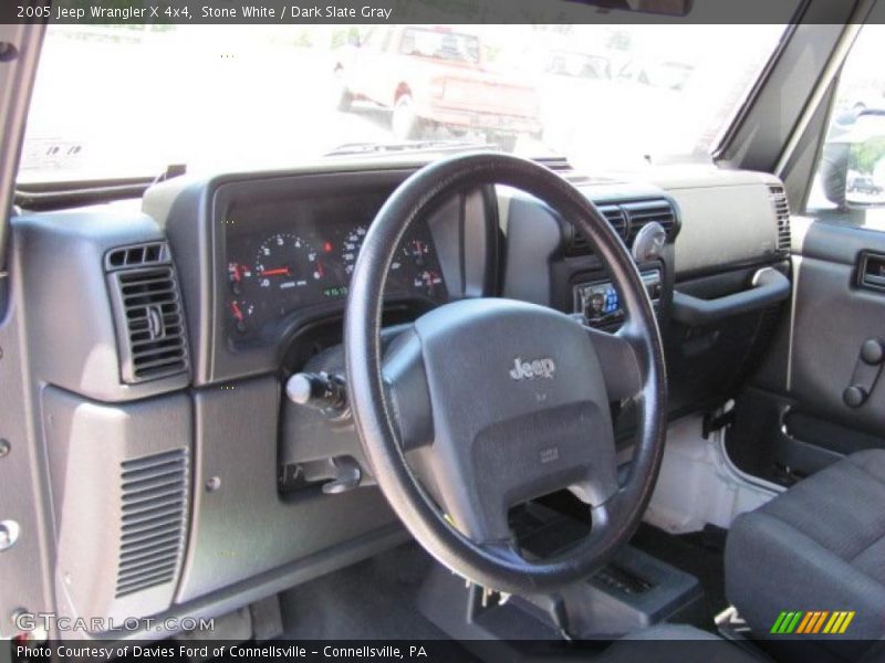 Stone White / Dark Slate Gray 2005 Jeep Wrangler X 4x4