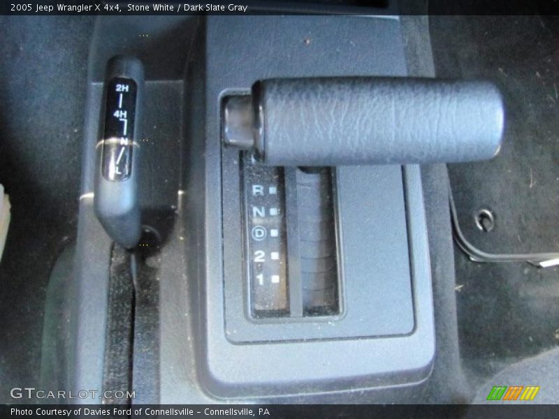 Stone White / Dark Slate Gray 2005 Jeep Wrangler X 4x4