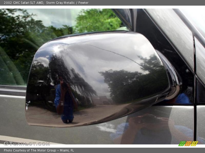 Storm Gray Metallic / Pewter 2002 GMC Safari SLT AWD