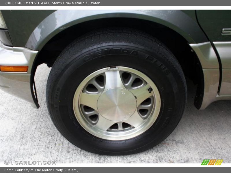Storm Gray Metallic / Pewter 2002 GMC Safari SLT AWD