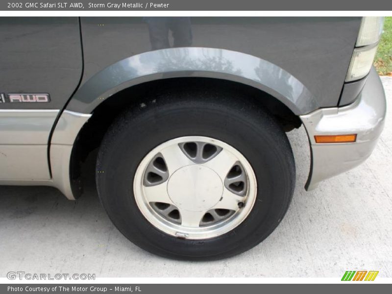 Storm Gray Metallic / Pewter 2002 GMC Safari SLT AWD