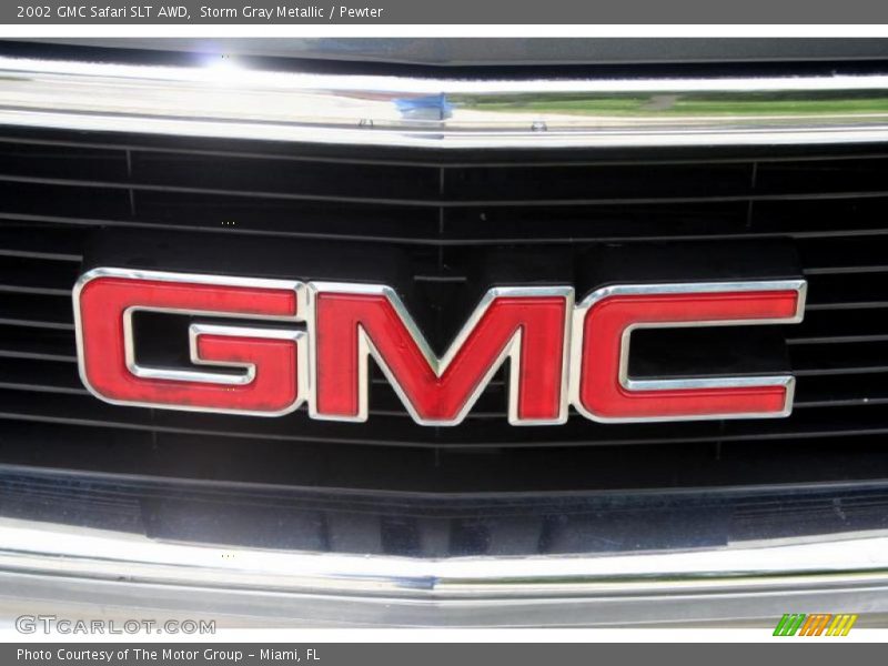 Storm Gray Metallic / Pewter 2002 GMC Safari SLT AWD