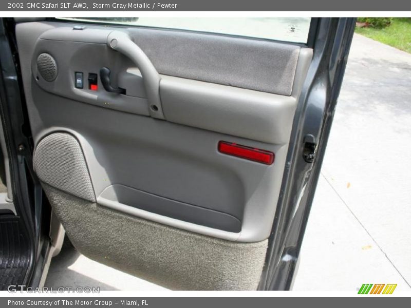 Storm Gray Metallic / Pewter 2002 GMC Safari SLT AWD