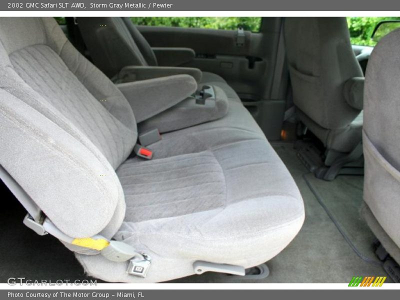 Storm Gray Metallic / Pewter 2002 GMC Safari SLT AWD