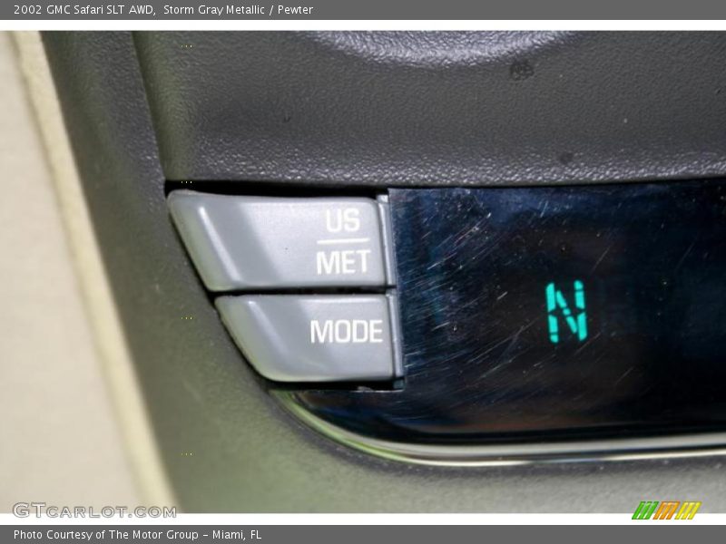 Storm Gray Metallic / Pewter 2002 GMC Safari SLT AWD