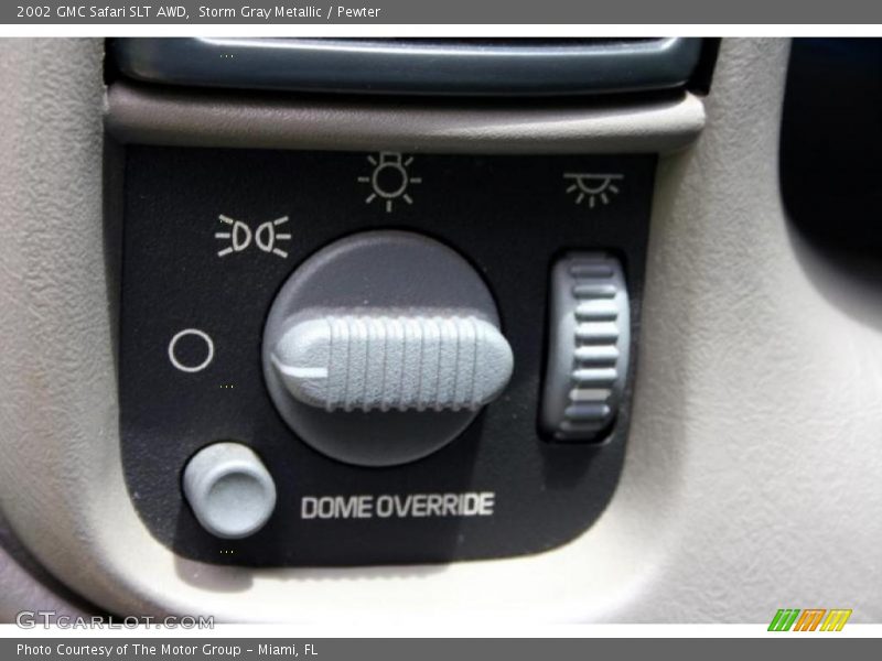 Storm Gray Metallic / Pewter 2002 GMC Safari SLT AWD