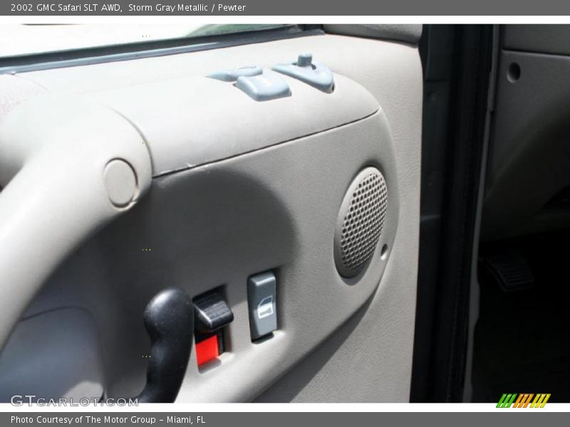 Storm Gray Metallic / Pewter 2002 GMC Safari SLT AWD