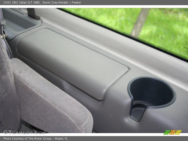 Storm Gray Metallic / Pewter 2002 GMC Safari SLT AWD