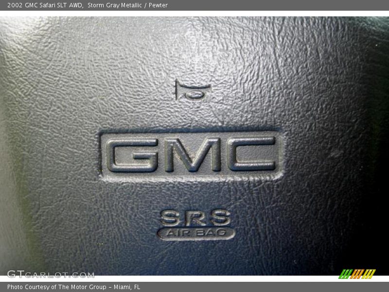 Storm Gray Metallic / Pewter 2002 GMC Safari SLT AWD