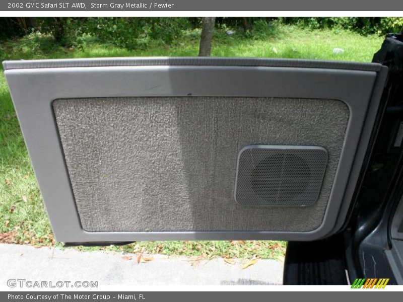 Storm Gray Metallic / Pewter 2002 GMC Safari SLT AWD