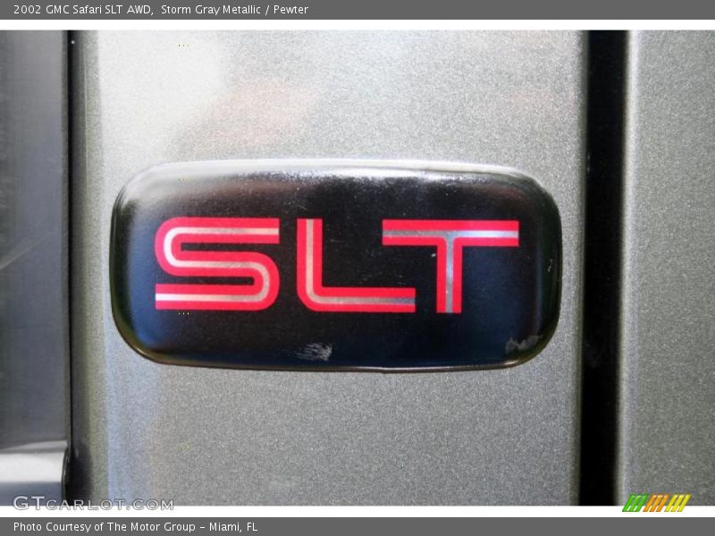 Storm Gray Metallic / Pewter 2002 GMC Safari SLT AWD