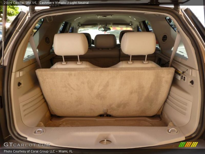 Cashmere Metallic / Light Neutral 2004 Cadillac SRX V6