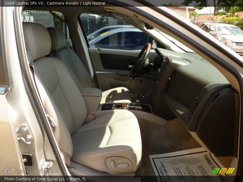 Cashmere Metallic / Light Neutral 2004 Cadillac SRX V6